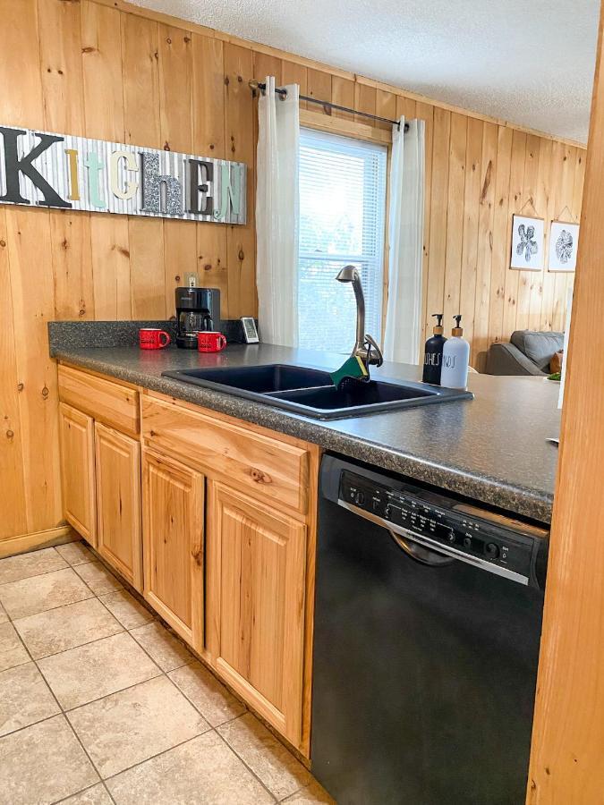 Your Perfect Basecamp For Mountain Adventures! Beech Mountain Exterior photo